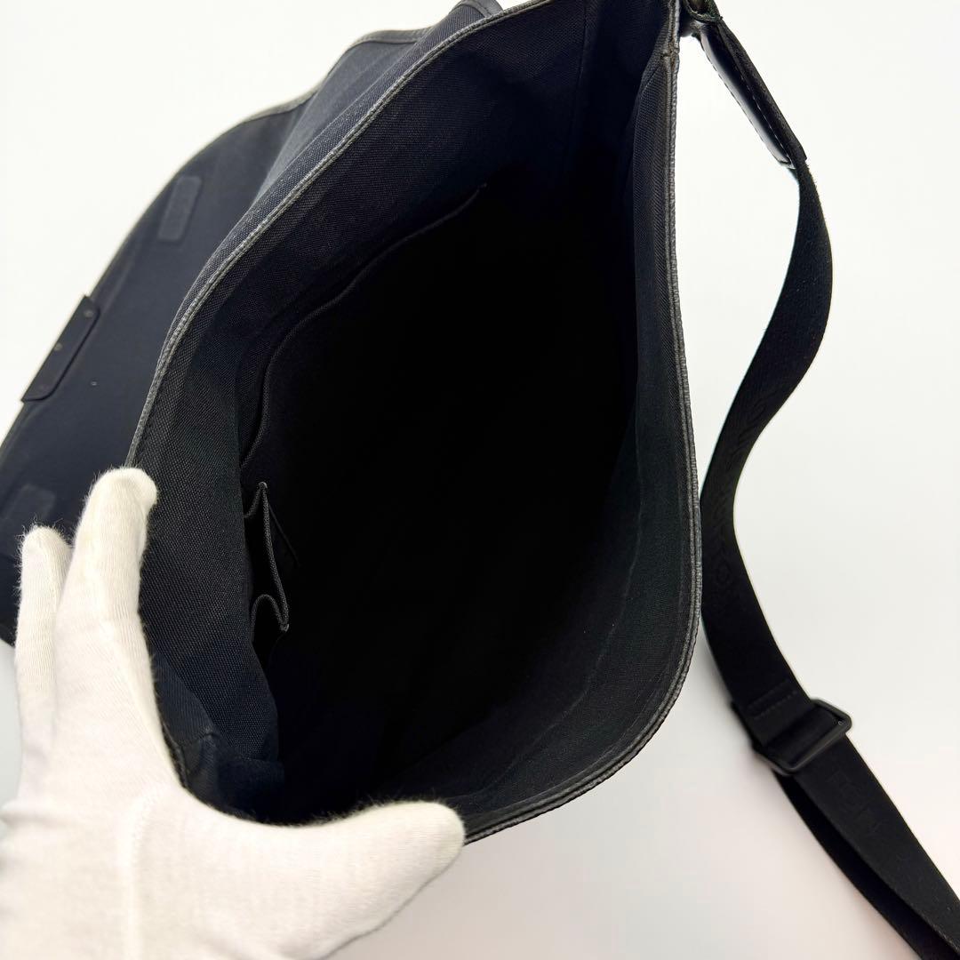 【極上品】ルイヴィトン ダミエグラフィット ダニエルMM ショルダーバッグ 黒