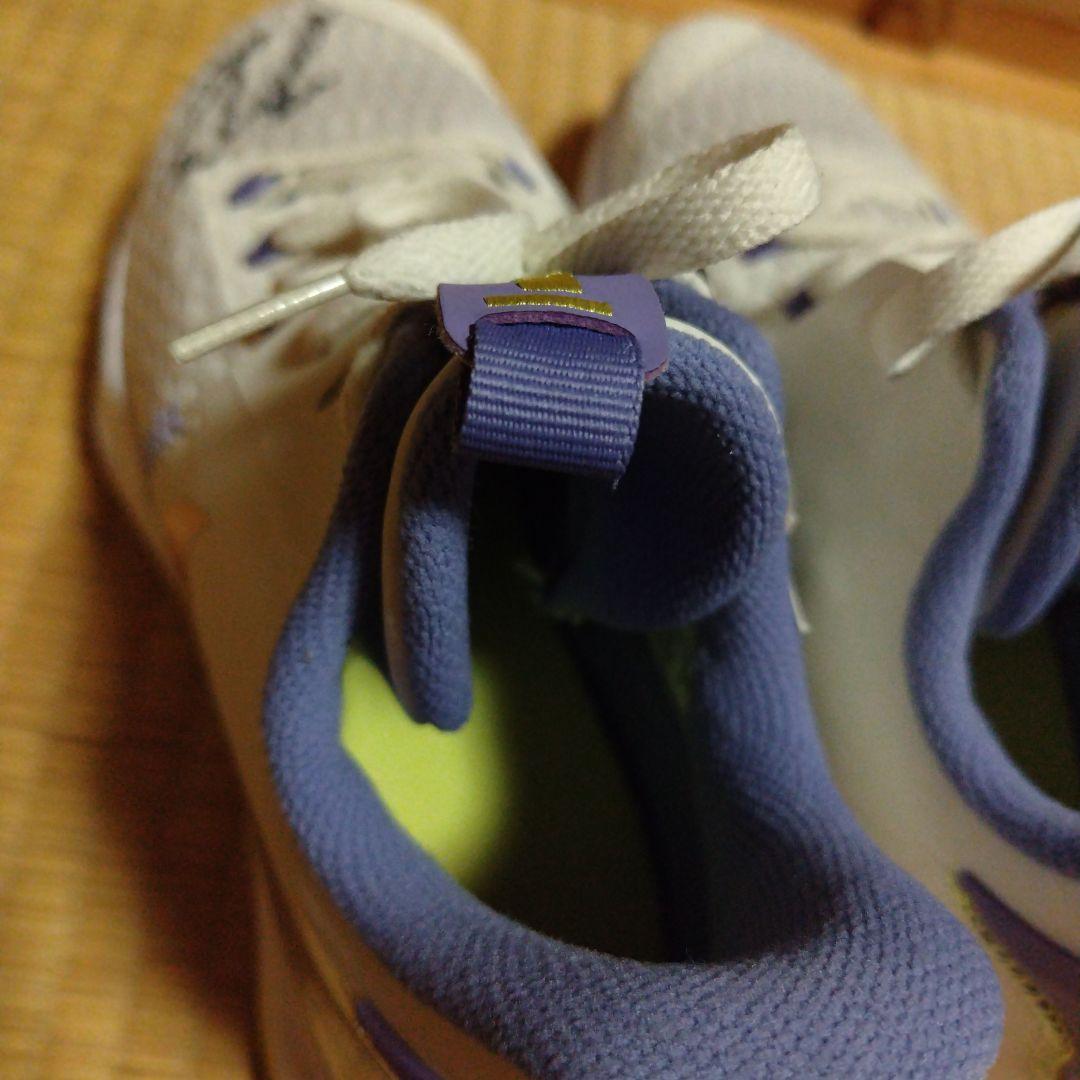 富樫勇樹選手サイン入りバスケットシューズ