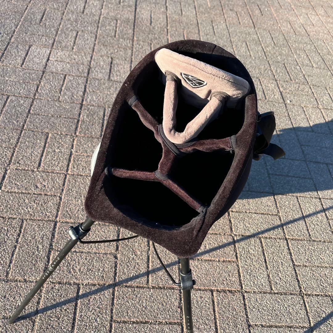 NIKE キャディバッグ ゴルフバッグ 7分割 軽量 スタンド付き