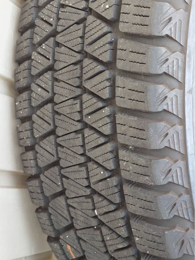 ブリヂストン ブリザックスタッドレスタイヤ 18インチ ホイールセット