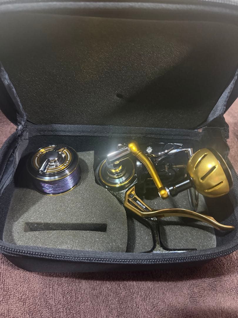 ダイワ22トーナメントISO 3000XH-LBDカスタム美品！