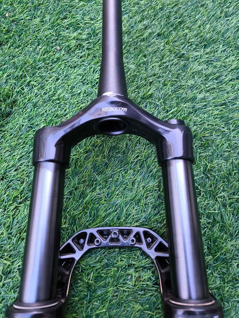 E-MTB ROCKSHOX 35 ゴールド RL サスペンション BOOST