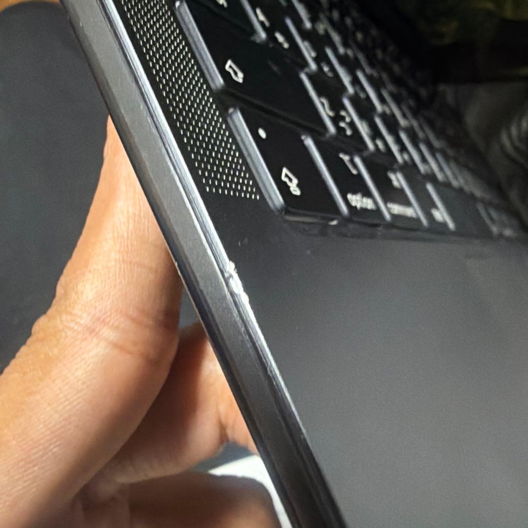 Apple MacBook シルバー M1