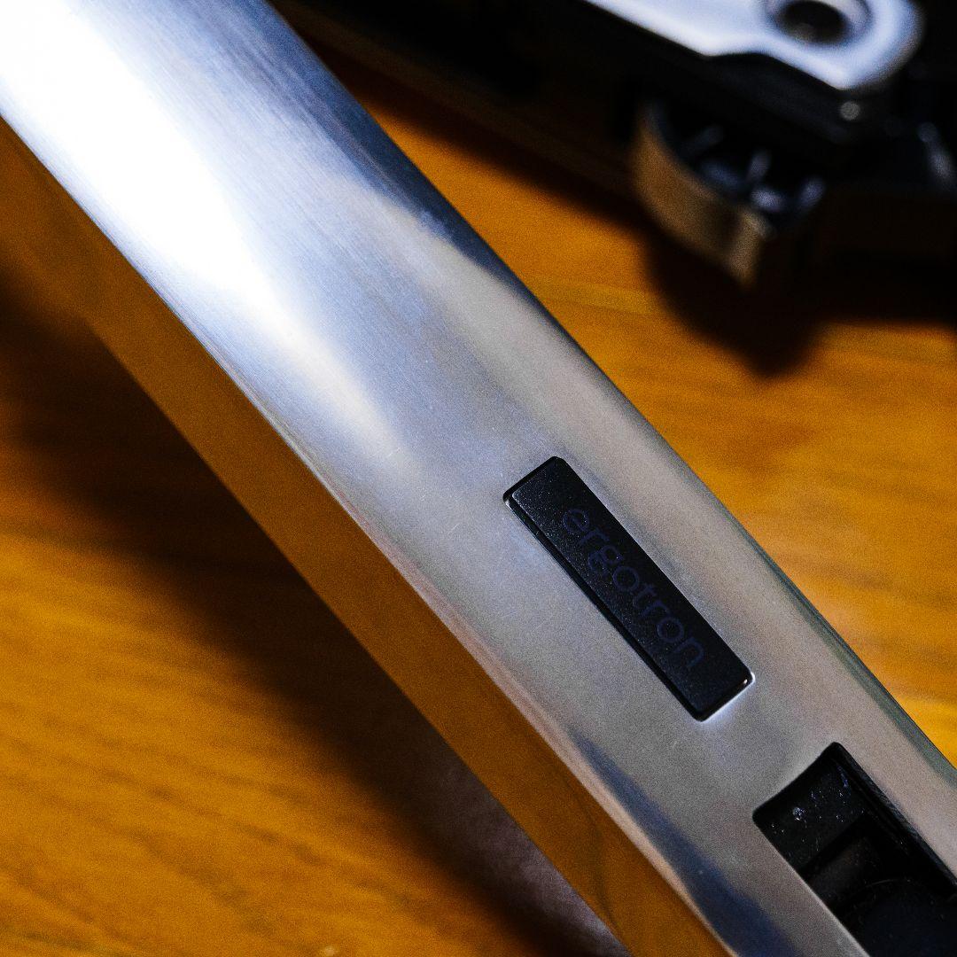 ERGOTRON LX デュアルスタッキングアーム 長身ポール(アルミニウム)