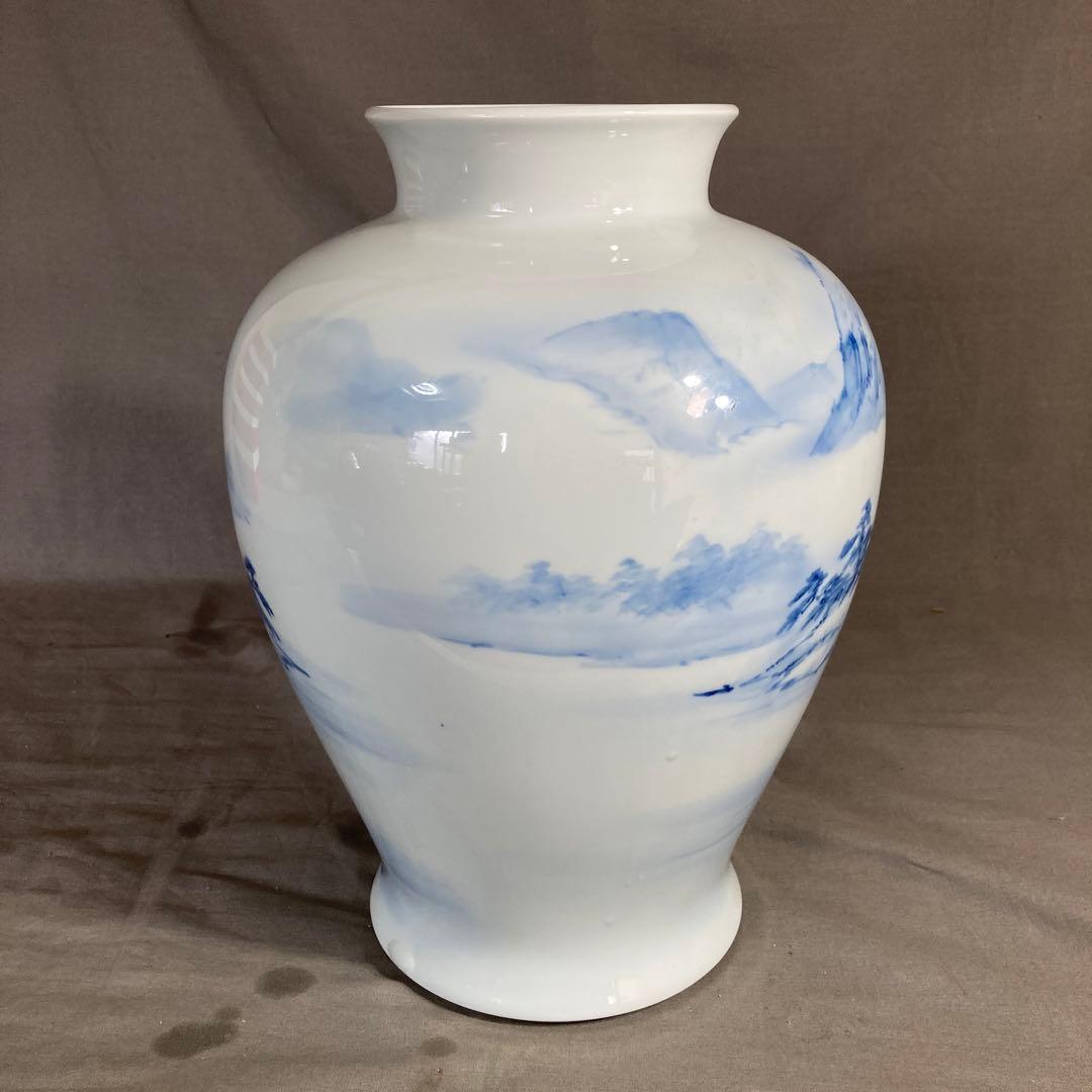 【深川製磁】有田焼の伝統　日本の名窯　宮内庁御用達　深川製磁　染付山水絵　花瓶