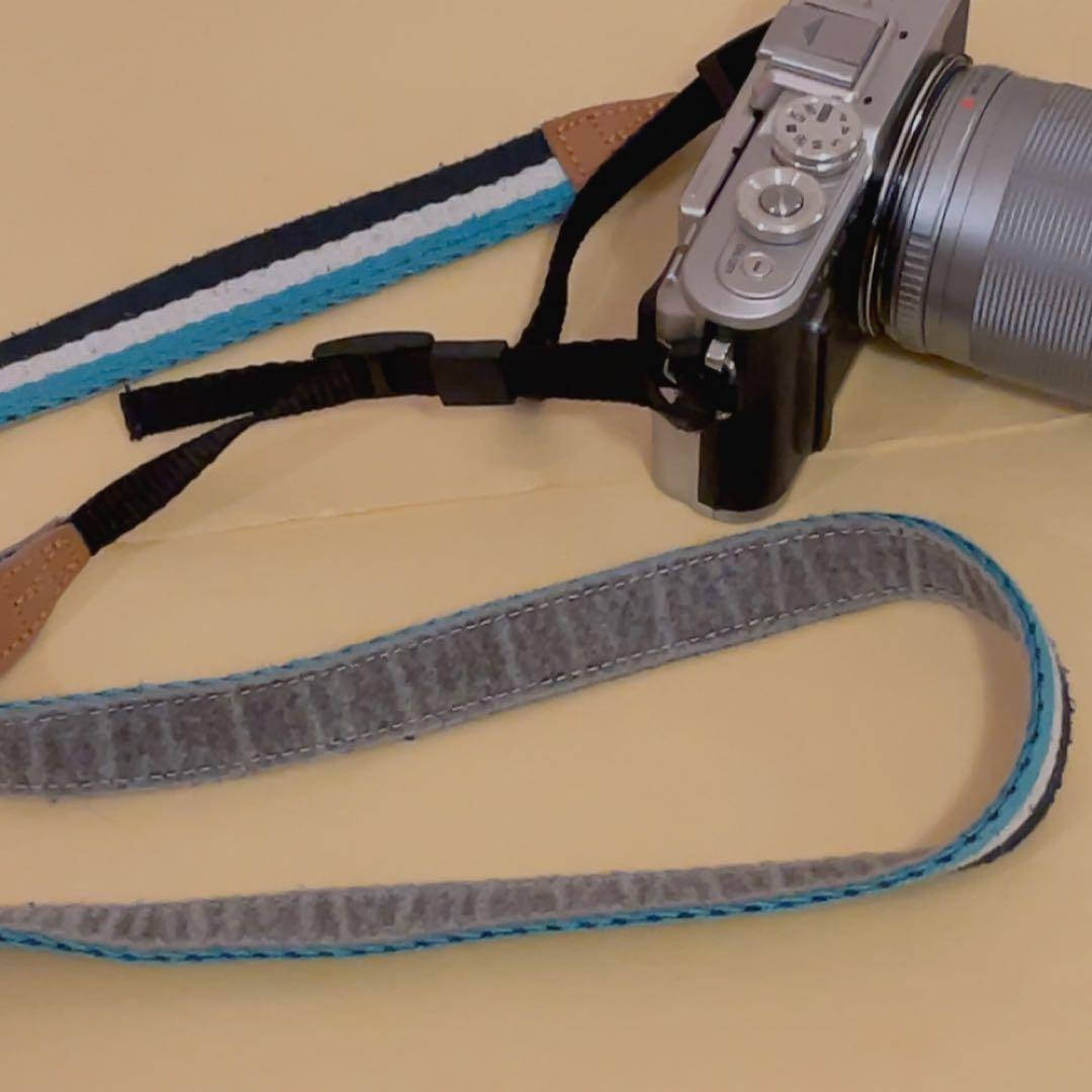 一眼レフ！オリンパス　ペン 8 レンズ付き