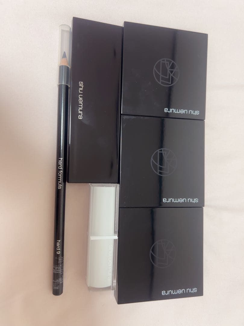 シュウウエムラコスメまとめ売り