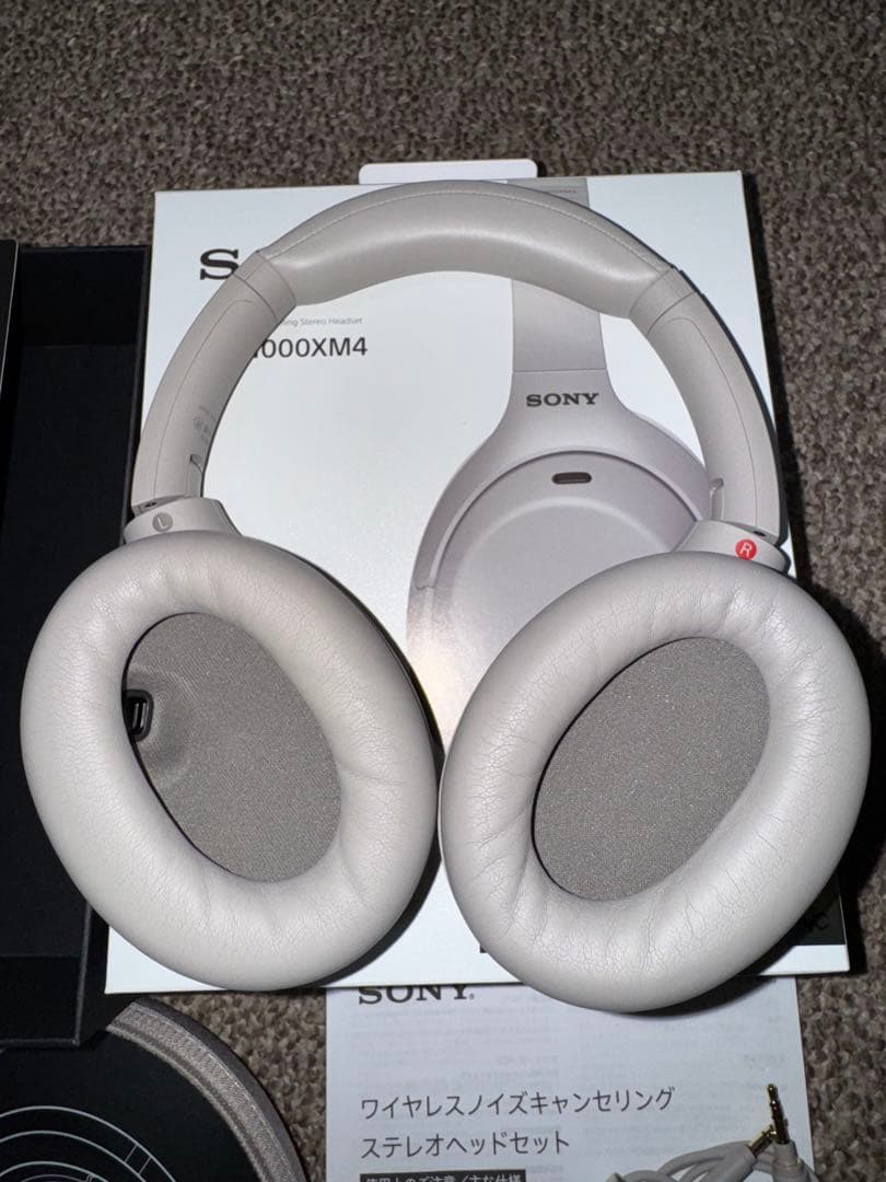 wh-1000xm4 プラチナシルバー