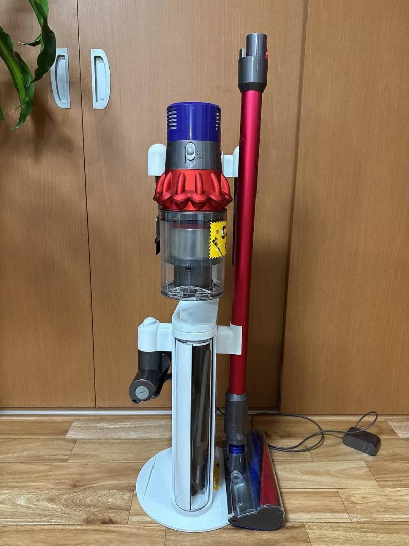【分解洗浄済】330-ダイソン dyson v10 sv12 掃除機 作動品