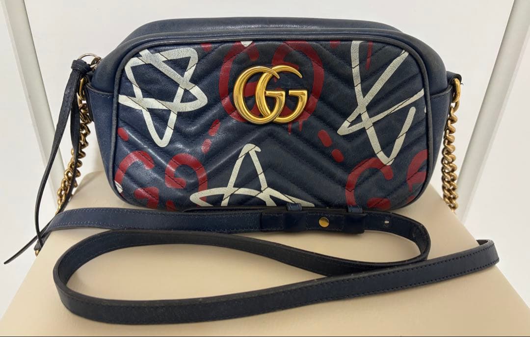 GUCCIグッチ GGマーモント ゴーストチェーン ショルダーバッグレザーバッグ