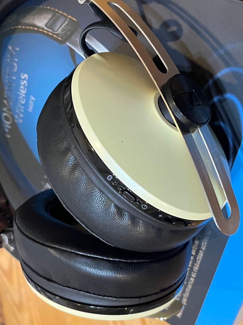 Sennheiser Momentum M2 Wireless ヘッドホン