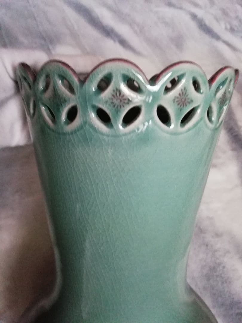 高麗磁器（青磁）花瓶