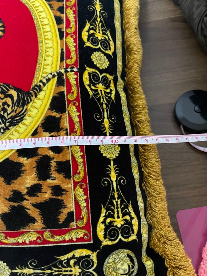 VERSACE ヴェルサーチ ベルベット タイガー クッション
