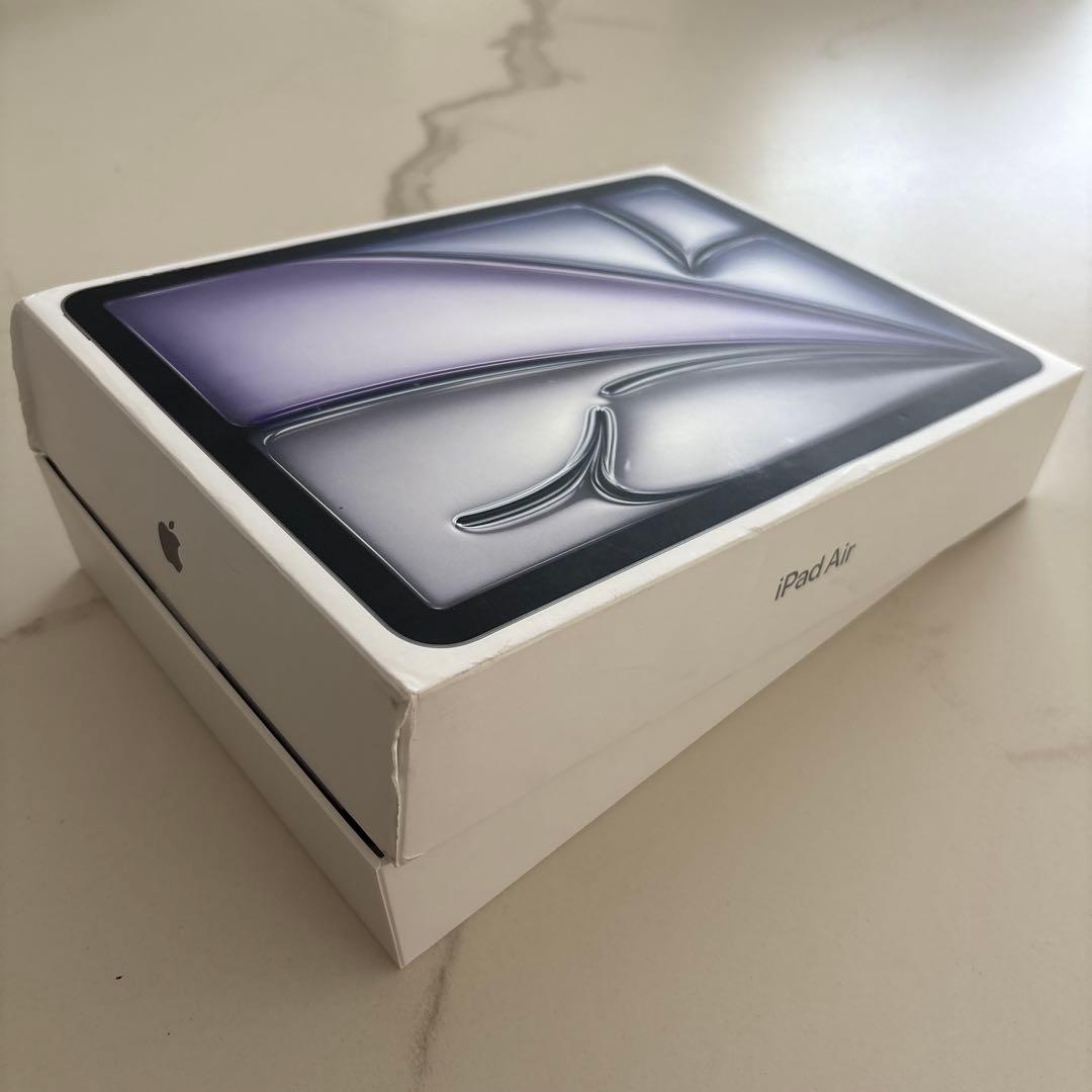 L*m様 Apple iPad Air M2 第6世代　512GB スペースグレ