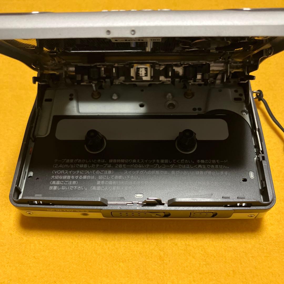 掘り出し物　SONY ステレオカセットコーダー TCS-100