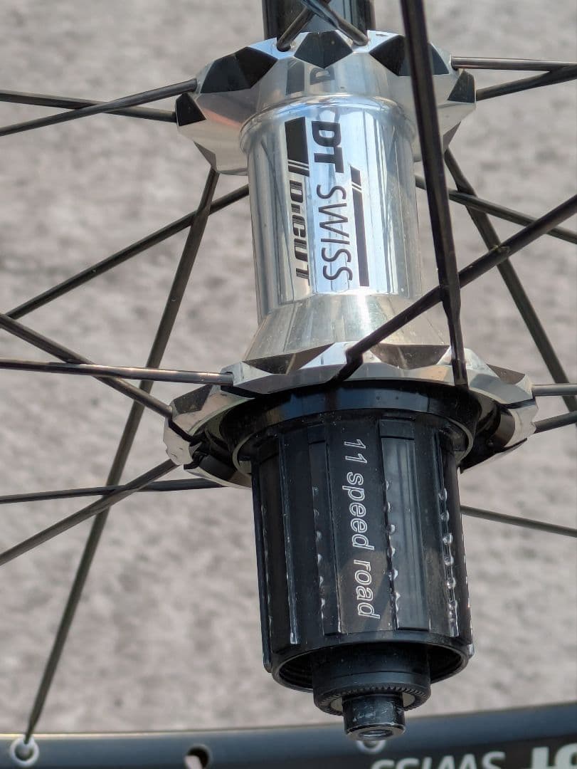 軽量1590g DT Swiss R20 アルミホイール前後セット