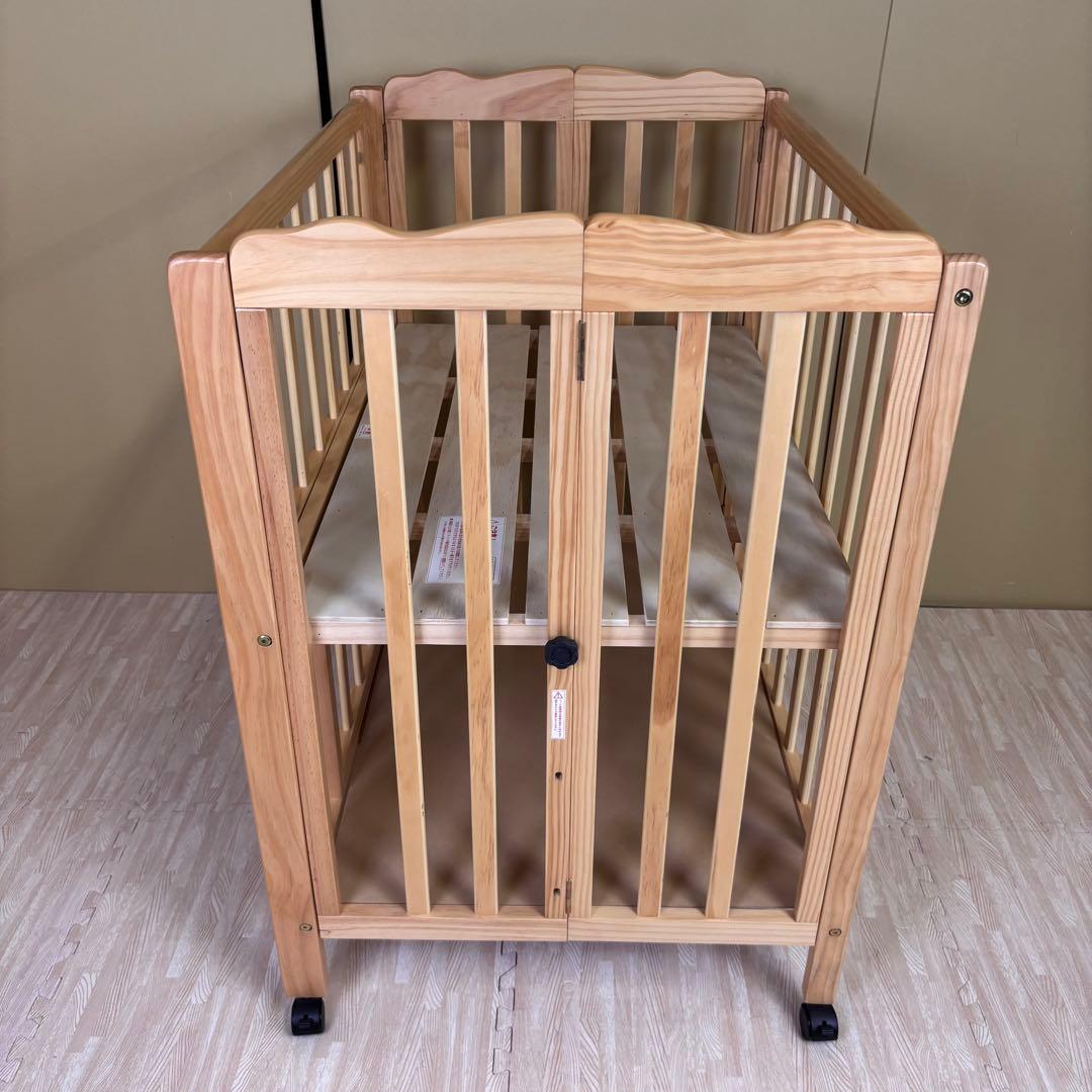 除菌清掃済　☆美品☆　大和屋　パタン　折りたたみミニベビーベッド　すのこ　完品