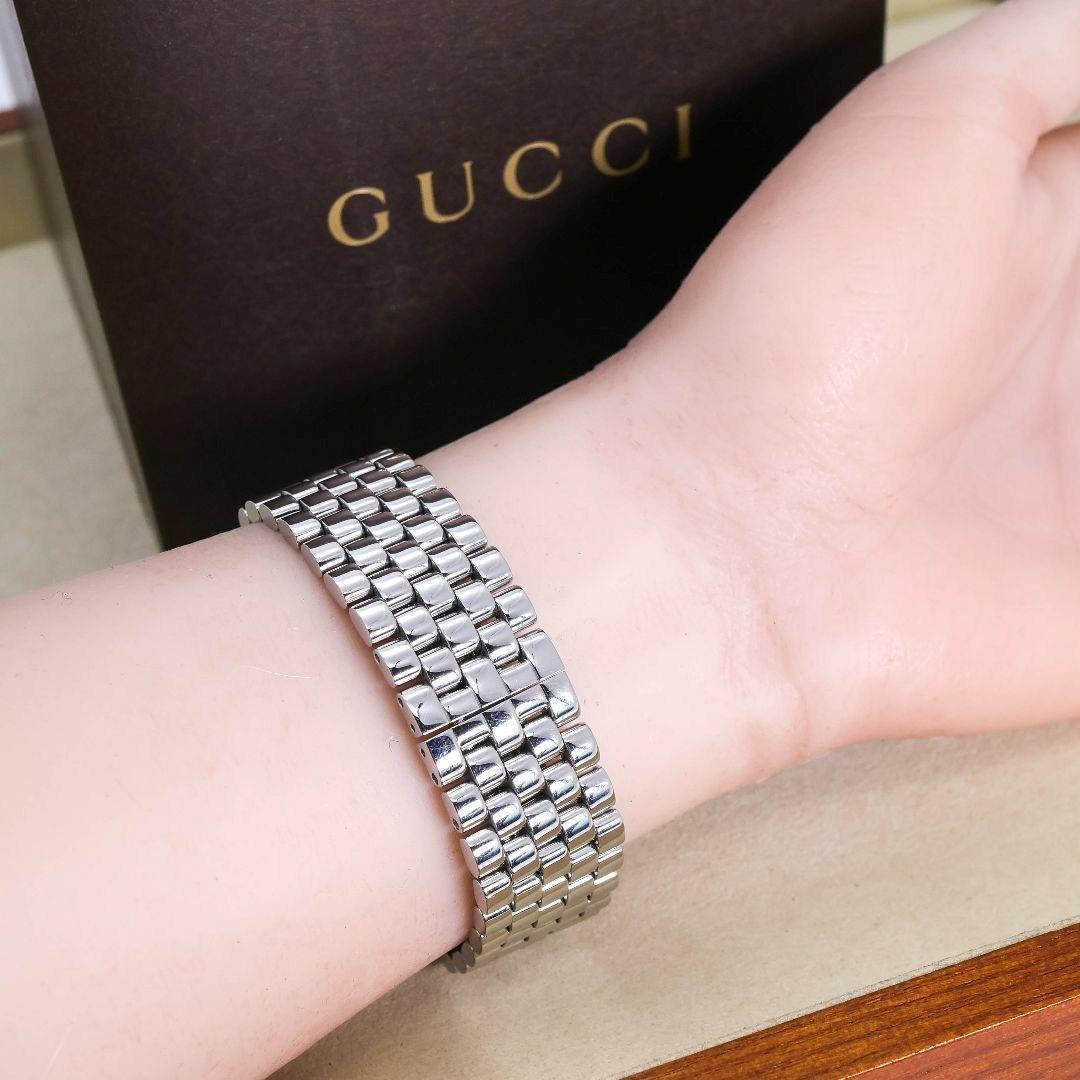 稼働 GUCCI 腕時計 125.4 美品 Gベゼル 外箱 新品電池 1598