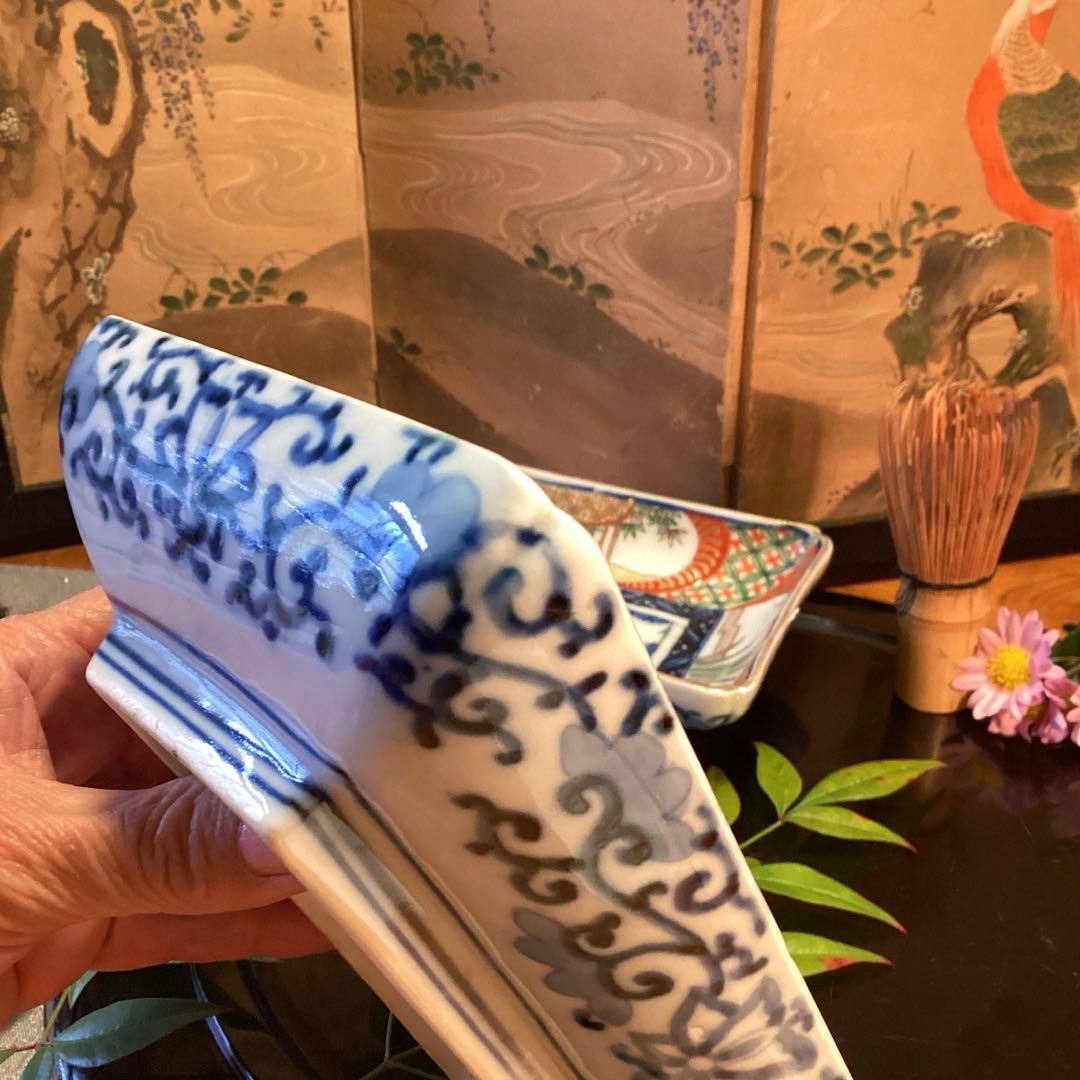 A1056 古伊万里　懐石道具　錦手　窓絵流水菖蒲紋様　隅入長皿　2枚