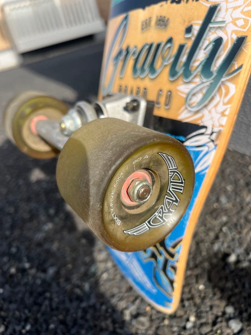Gravity Skateboards コンプリートスケートボード