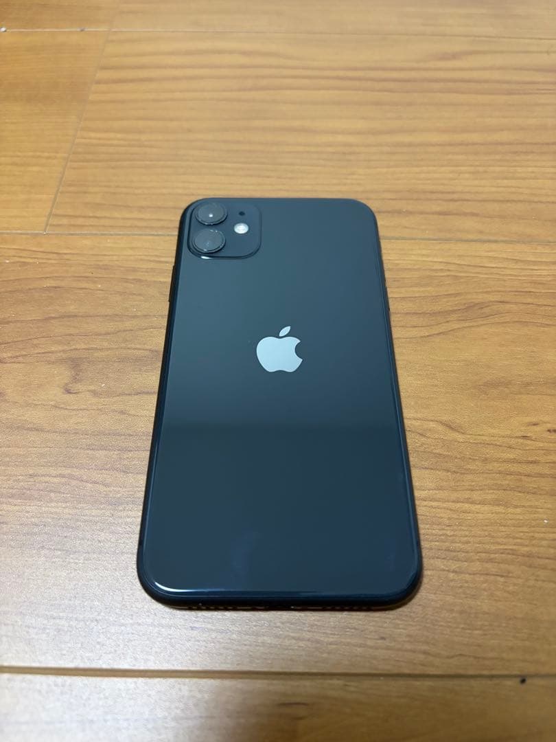 iPhone 11 ブラック 128GB SIMフリー