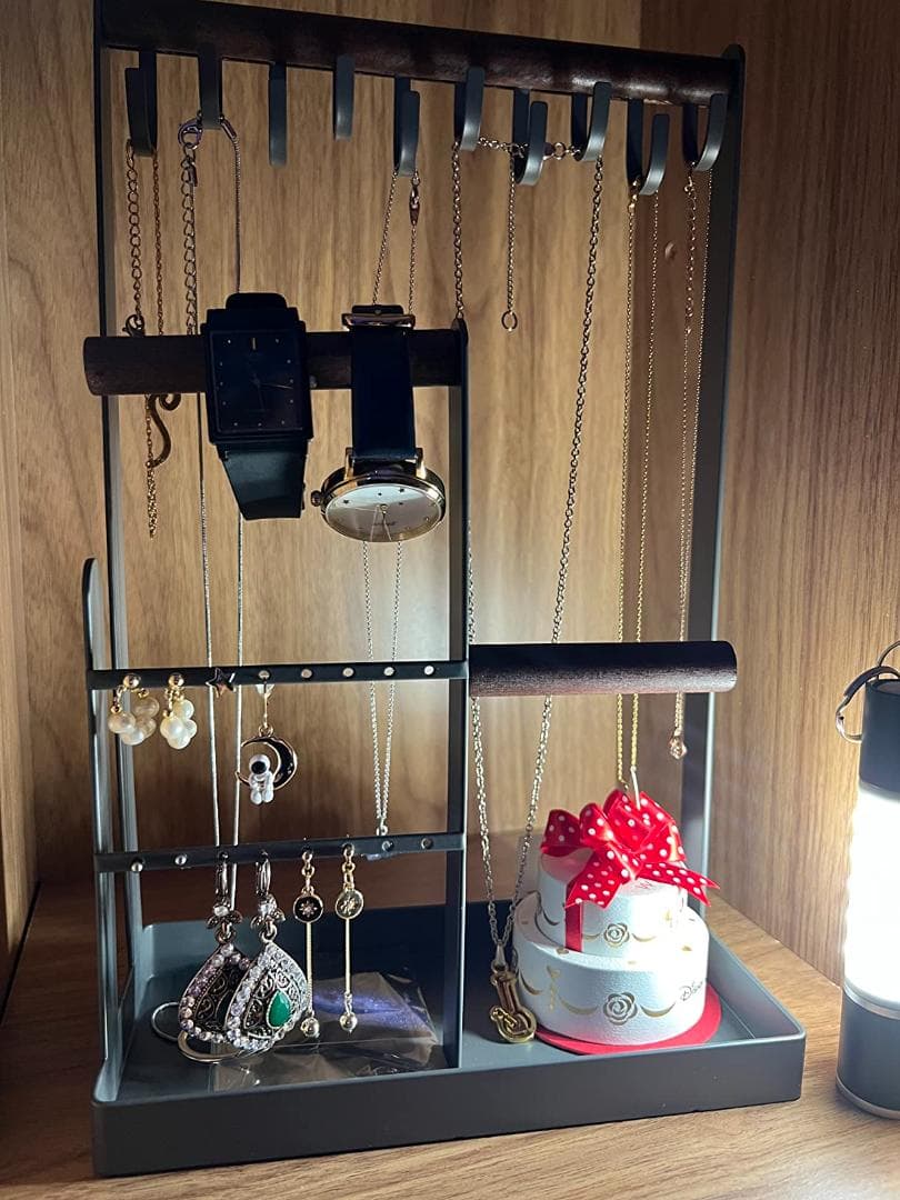 木製バーと10個フックのアクセサリースタンド