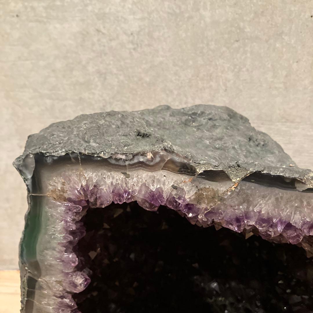 アメジストドーム　23kg 置物 オブジェ 運 風水 水晶 原石 置物 紫水晶