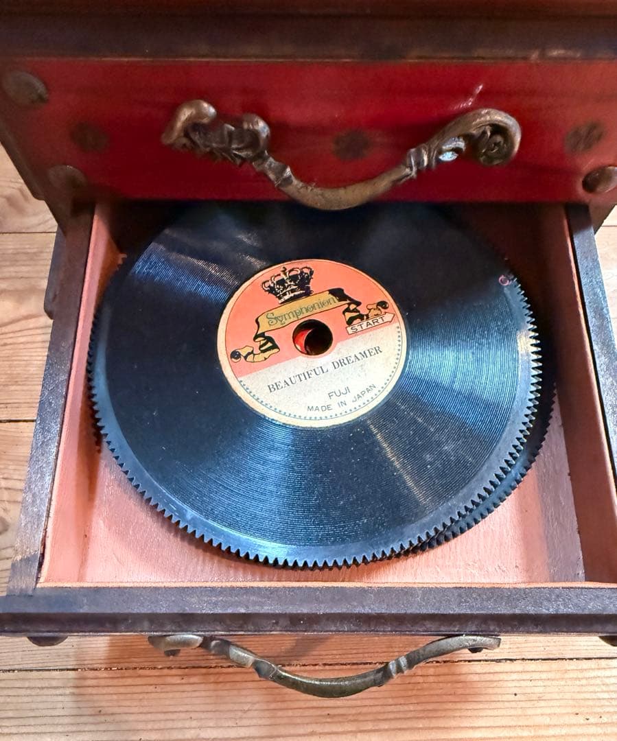 FUJI JAPAN オルゴール付き 3段ディスク付き アンティーク調