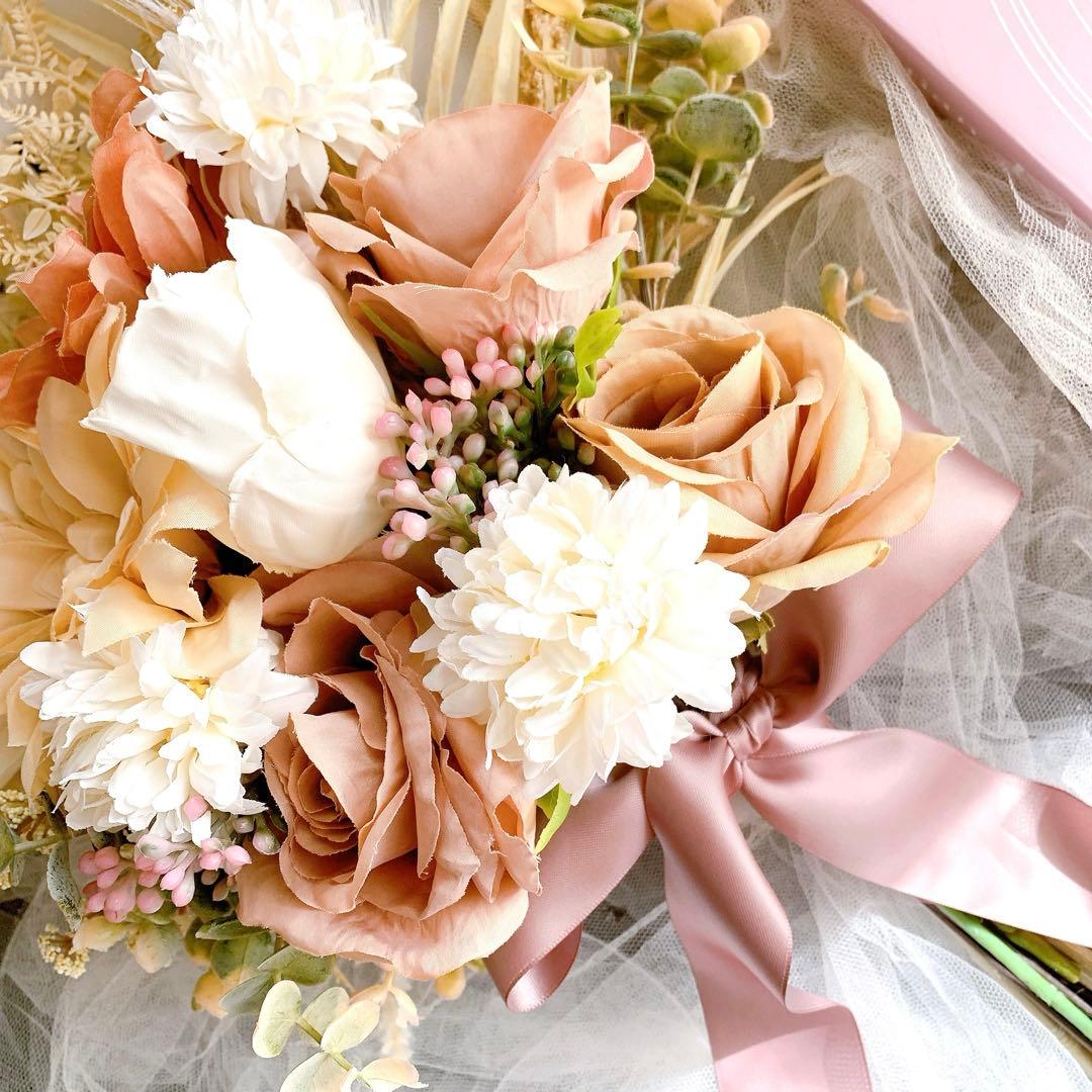 アーティフィシャルフラワーブーケ　クラッチブーケ　結婚式　ウェディングブーケ