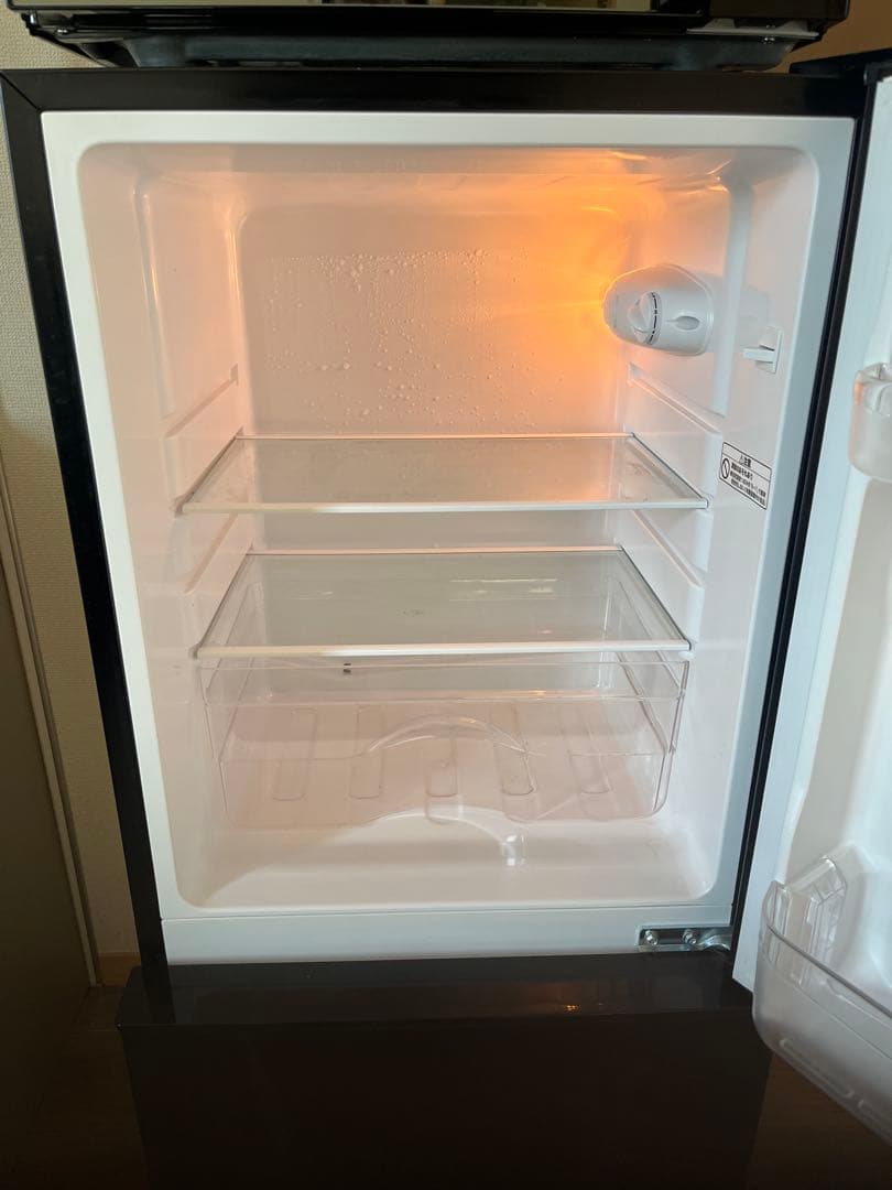⭐️まさひ⭐️ 黒色冷蔵庫 上開き 3棚