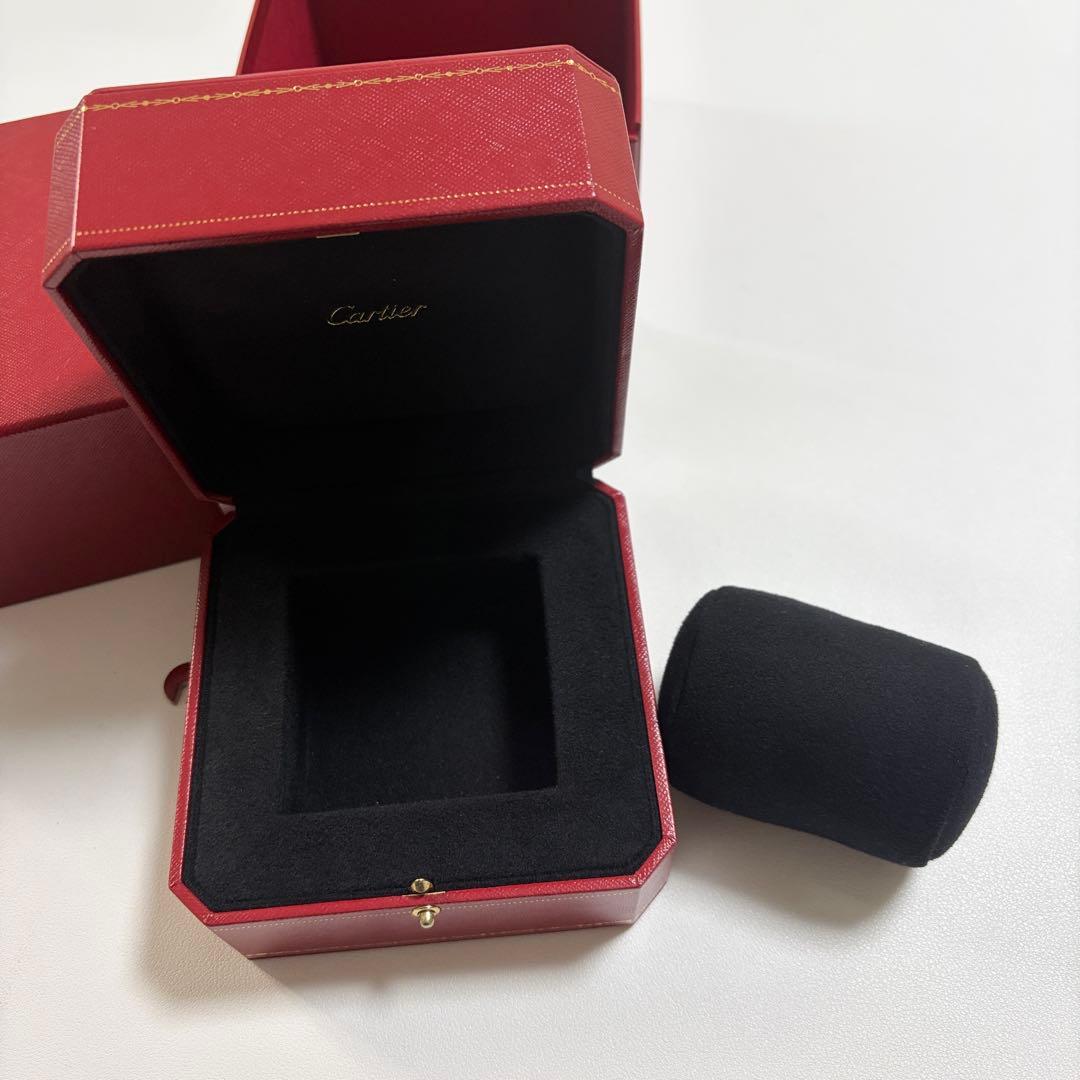 美品　カルティエ　腕時計　ブレスレット　ケース　空箱　アクセサリー入れ　現行品