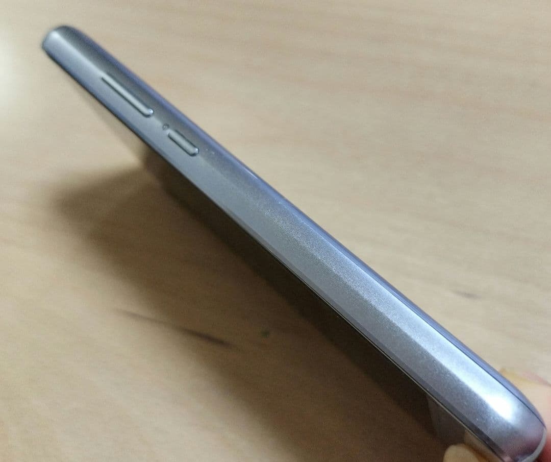 【箱付き✨️】AQUOS R compact 701SH アメジストパープル