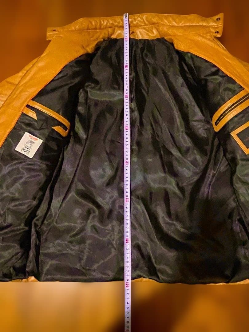 大幅値下　試着のみ　新品同様　羊レザーダウンジャケット Lサイズ　リブ袖