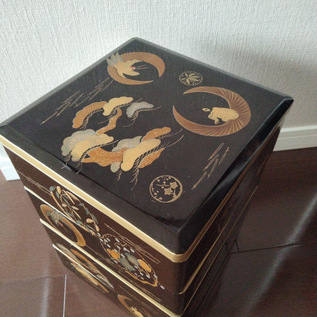 輪島塗　４段お重