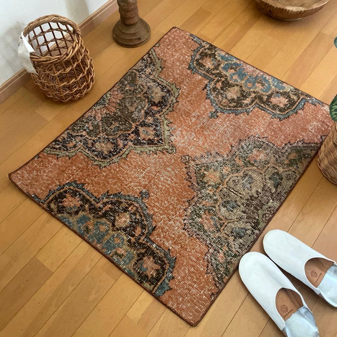 72×86 テラコッタカラー　オリエンタル柄 トルコヴィンテージラグ