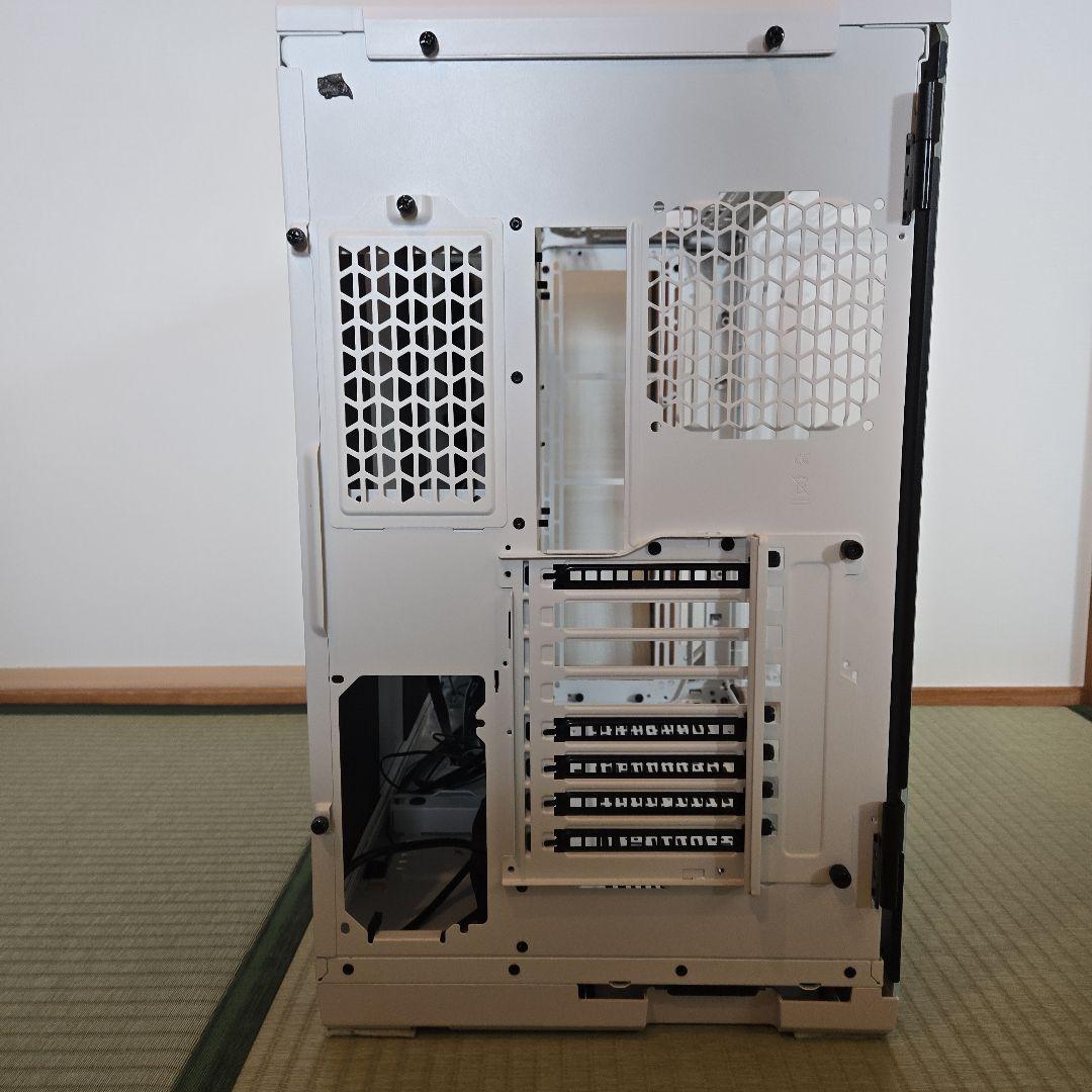 Thermaltake View 51 TF  PCケース