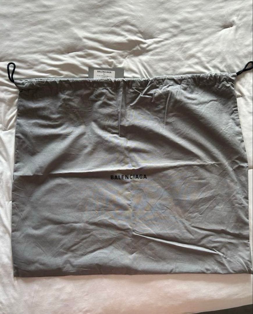 バレンシアガ　ビストロ ストラップ付きバスケット XS ブルー