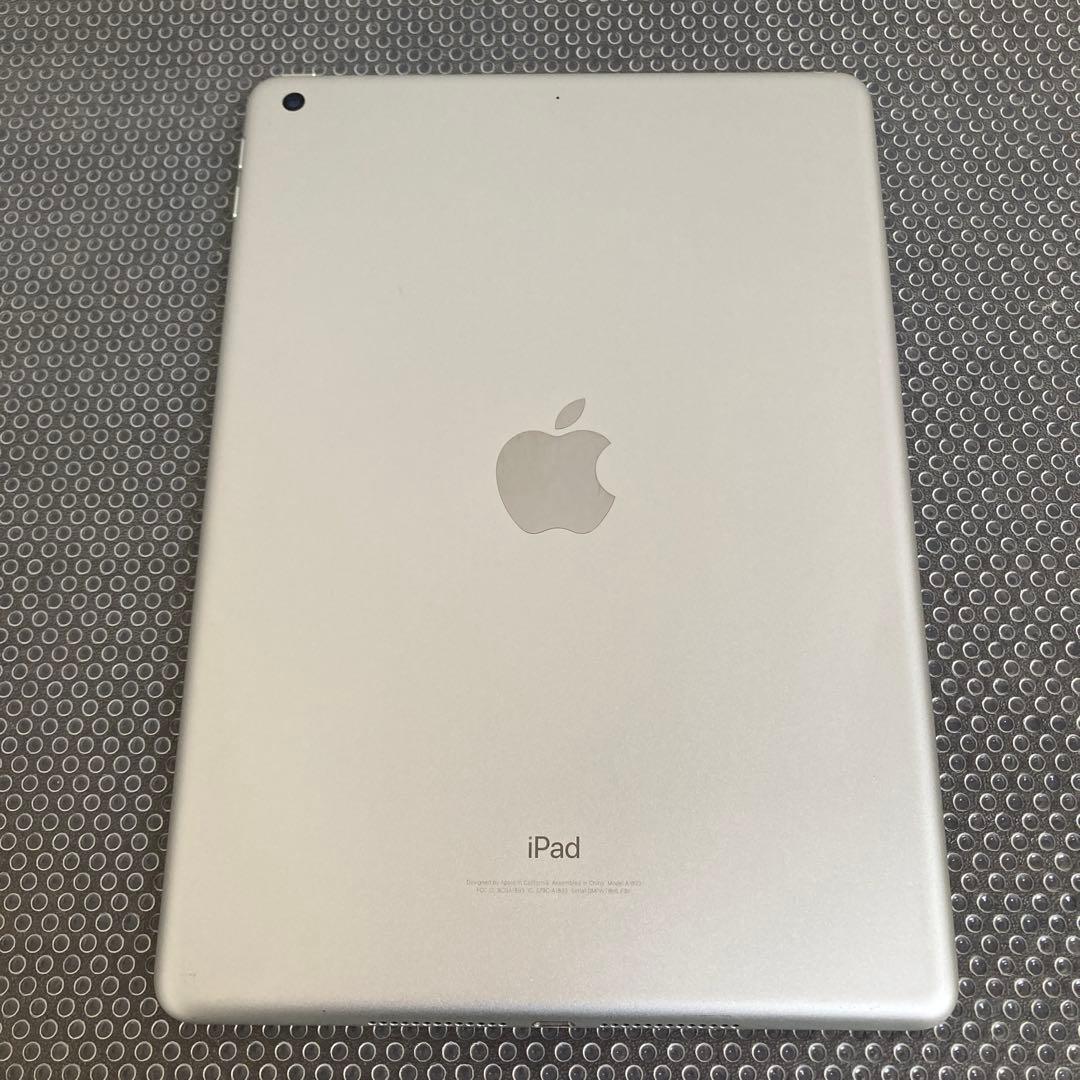 840 美品☆電池ほぼ新品☆iPad6第6世代 32GB WIFIモデル☆