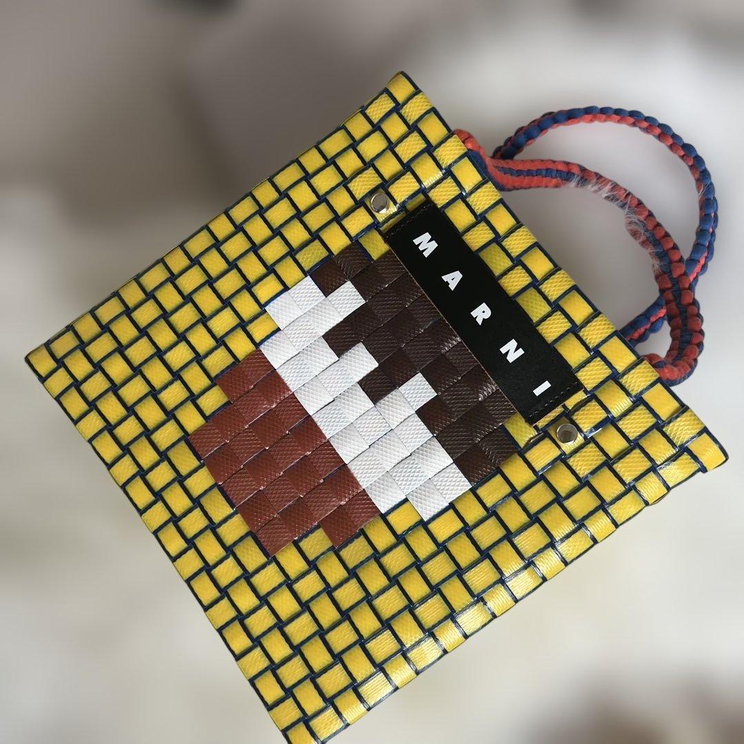 未使用　マルニ かごバッグ MARNI