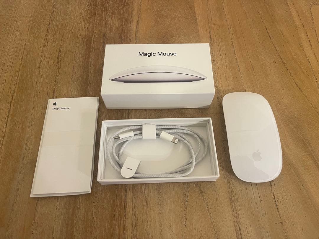 MacBook 2022モデル 13.6インチ シルバーMagicMouse付き