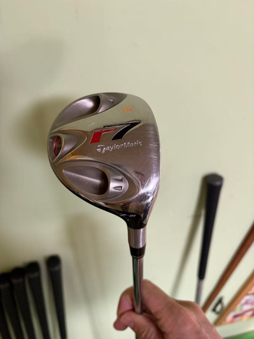 テーラーメイド　ゴルフセット　13本　キャディーバッグ付き