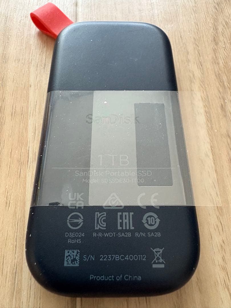 SanDisk Portable 外付けSSD 1TB USB接続　サンディスク