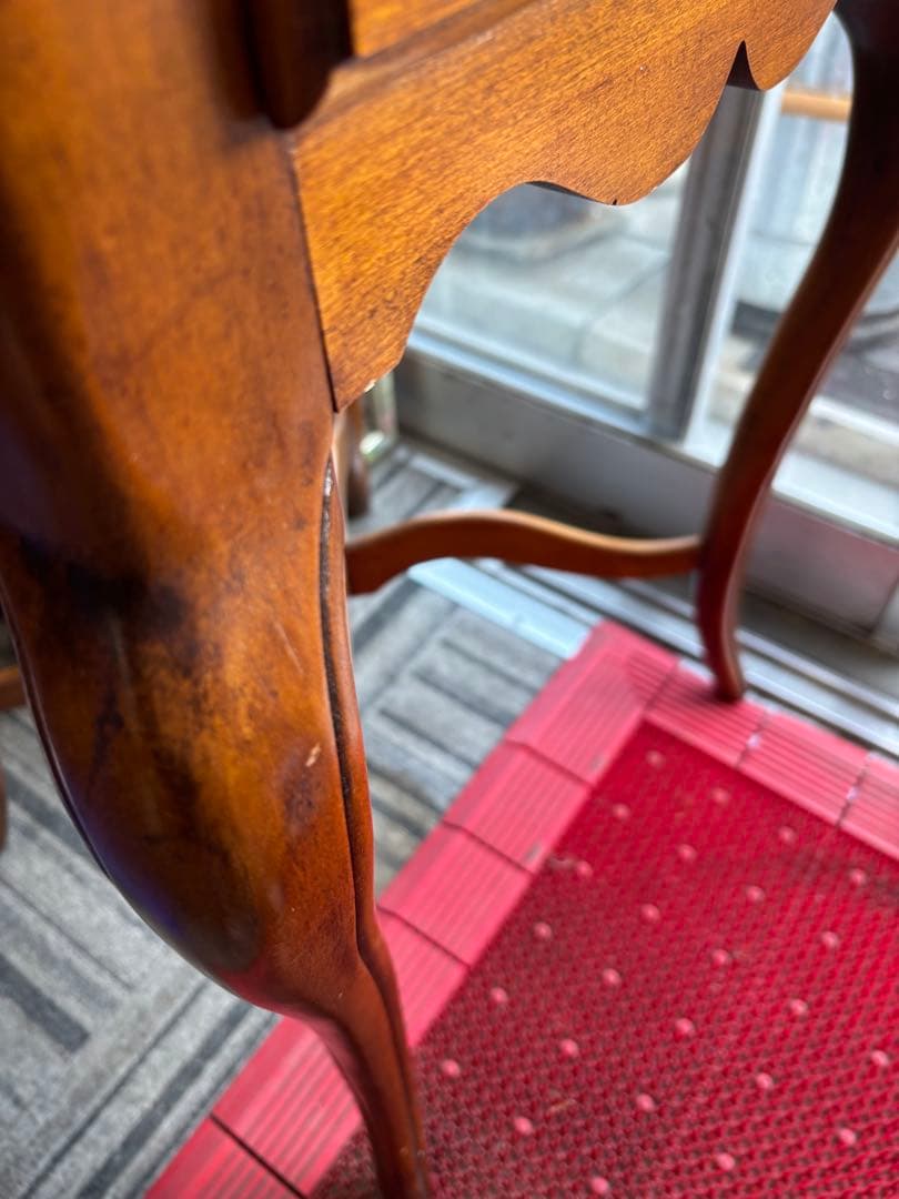 ブラウン木製猫足キャビネット 引き出し付き