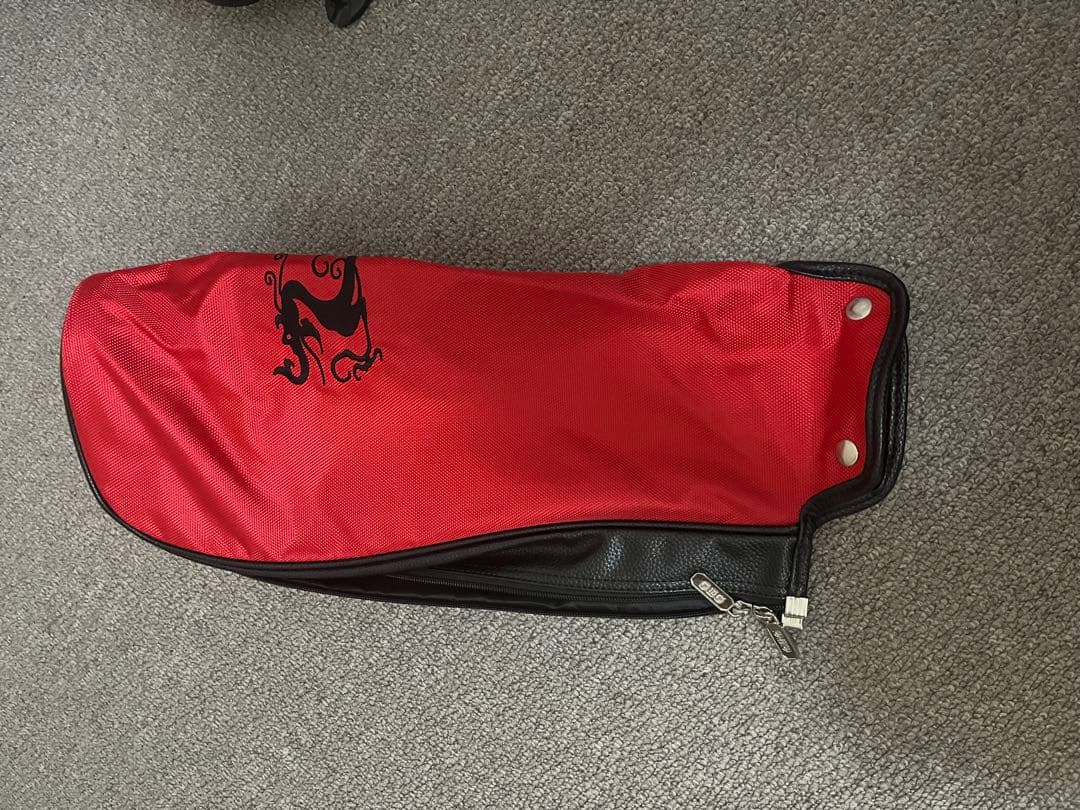 ダンスウィズドラゴン セルフスタンド 赤