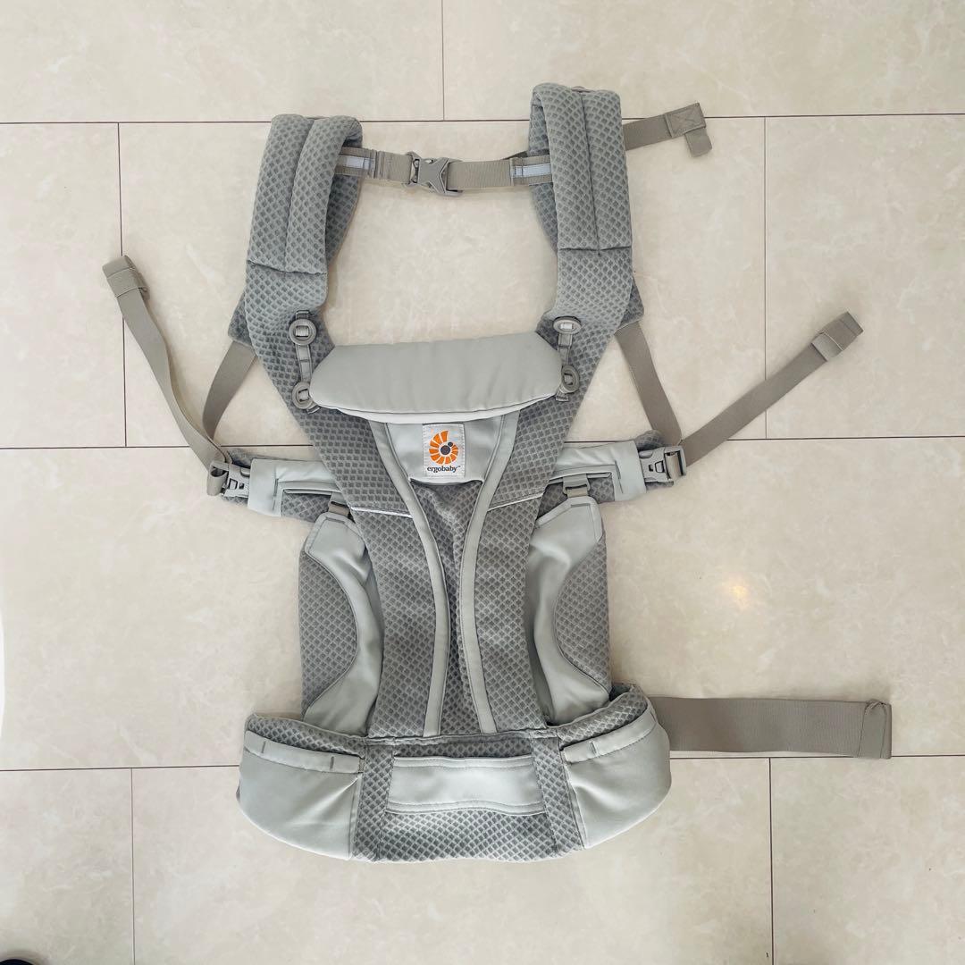 ergobaby OMNI breeze 抱っこ紐　グレー