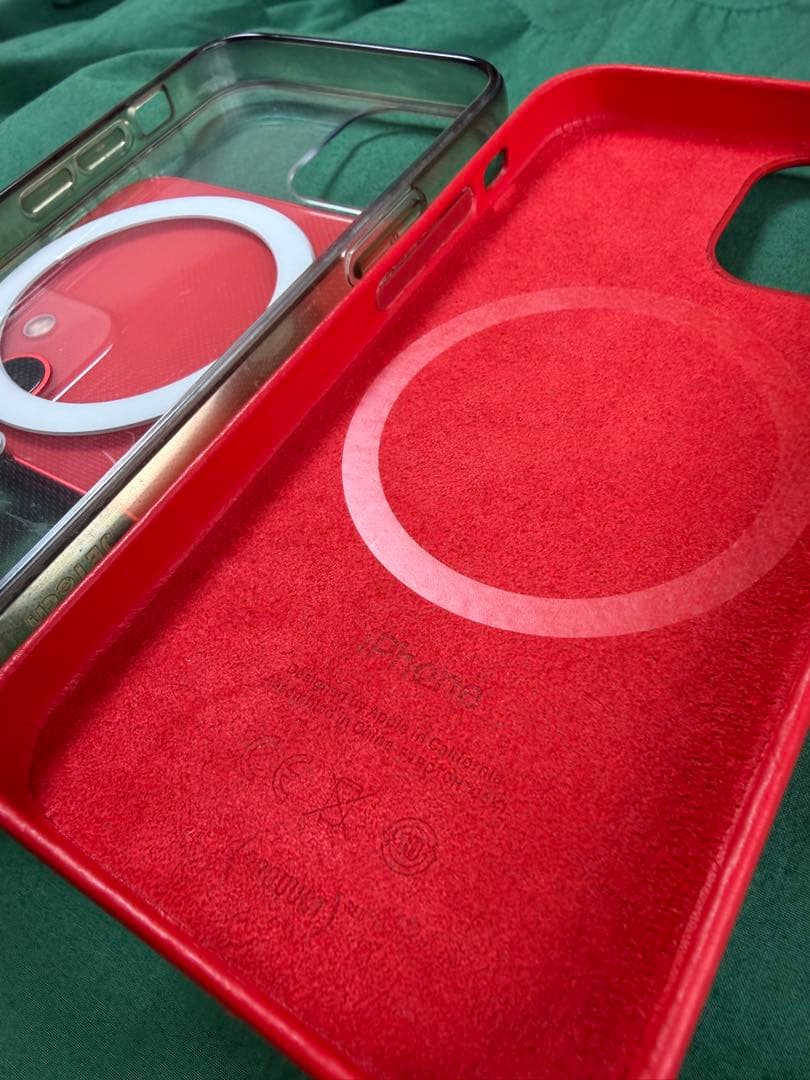 Apple iPhone 11mini本体 + ケース