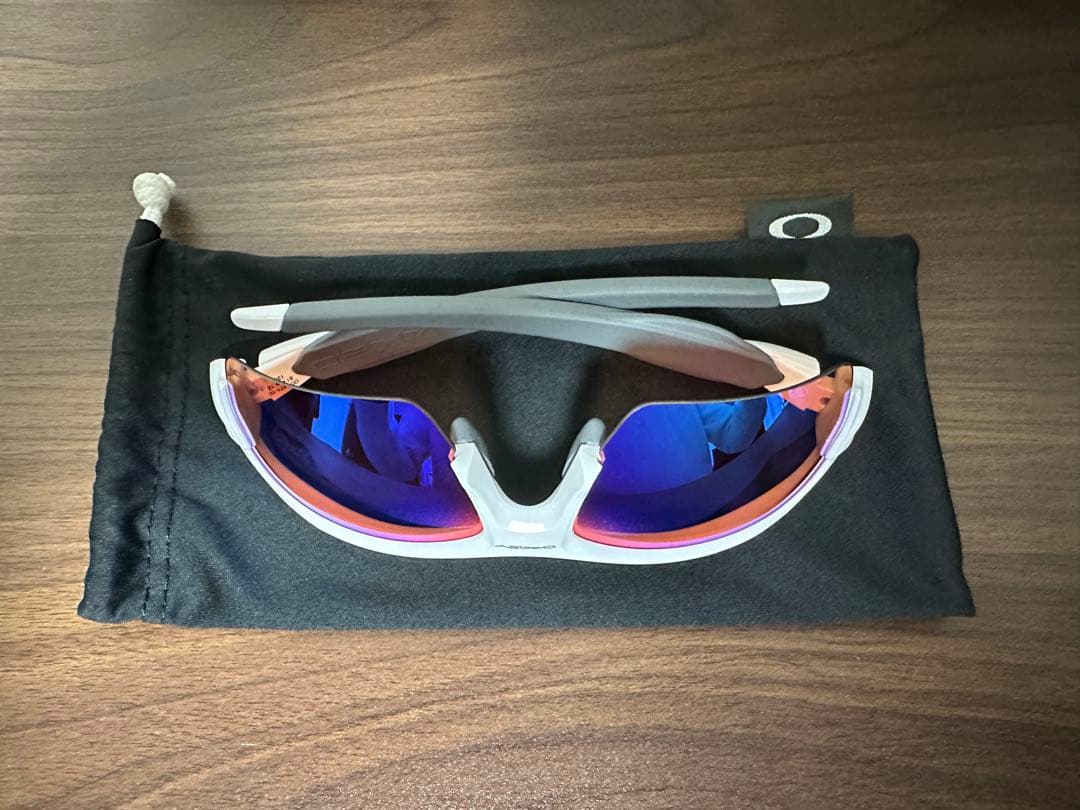 Oakley Radar スポーツサングラス ホワイト/グレー