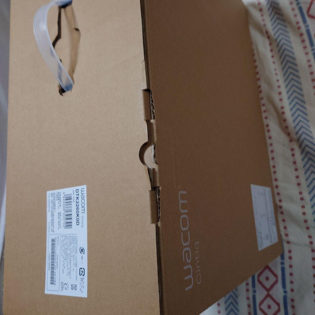 ワコム液タブ Wacom Cintiq 22 DTK2260K0D 21.5型