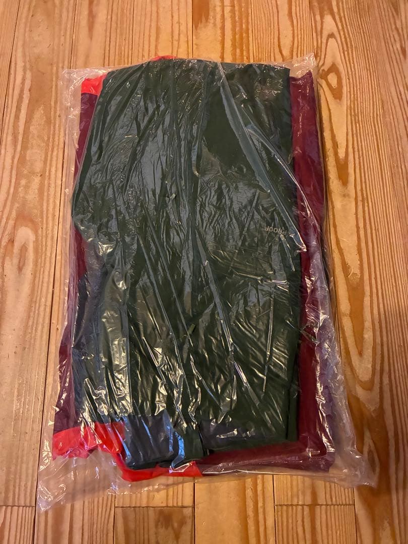 ホグロフス　スノーウェア