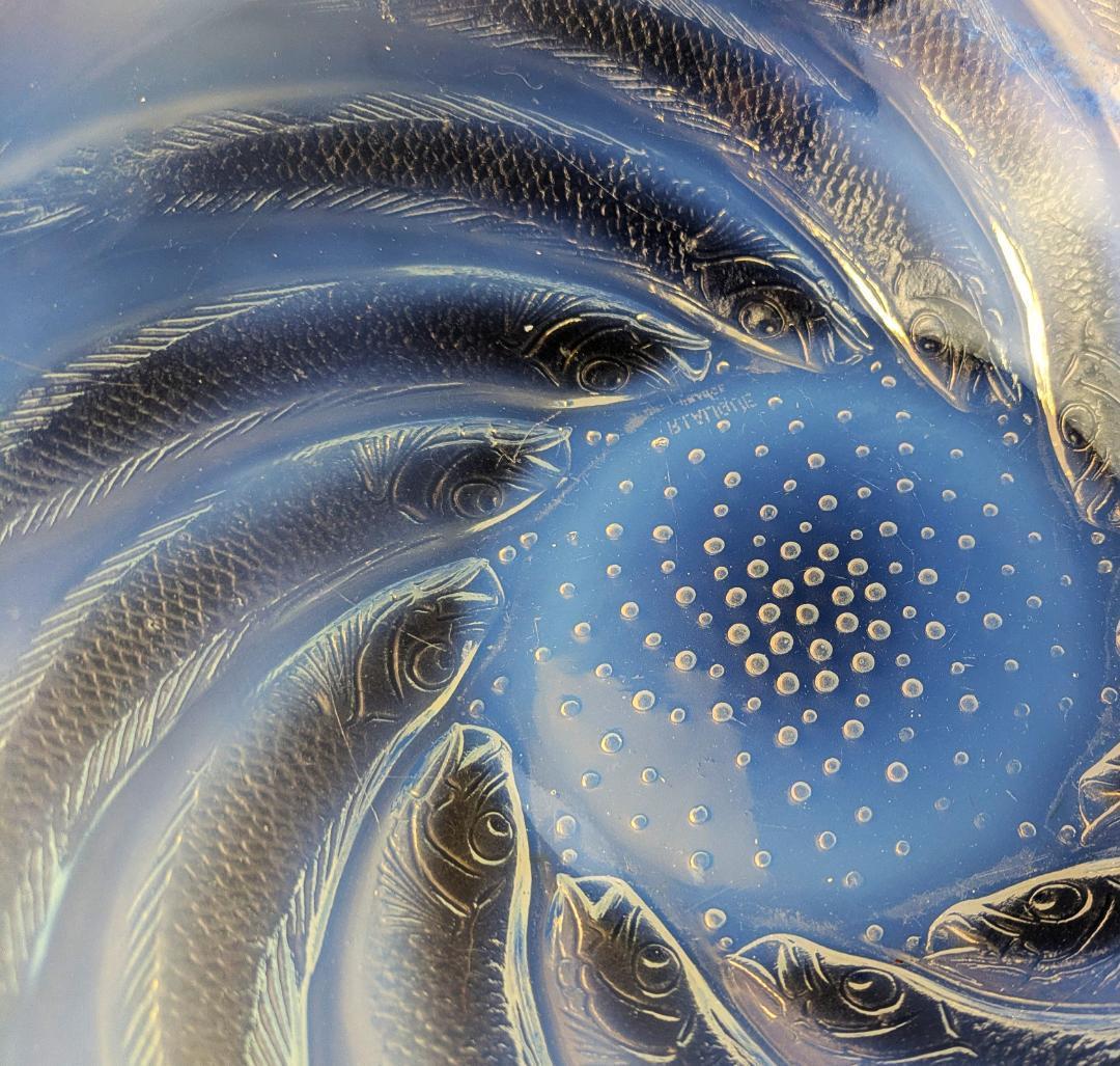 マッチーさま　深淵なるオパルセント ラリック本人作品 ポワソン 大鉢24cm 魚